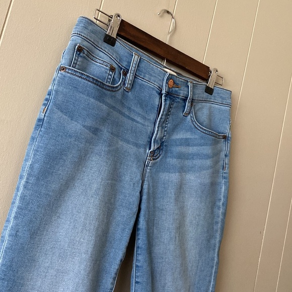 J. Crew Skinny Jean Pants Size 28T, zippered fly and their signature stretch - Picture 2 of 9